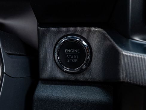 Used 2026 Ford F250 Platinum image 23