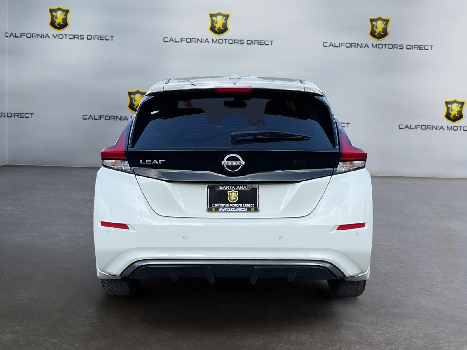 Used 2025 Nissan Leaf S FWD image 6