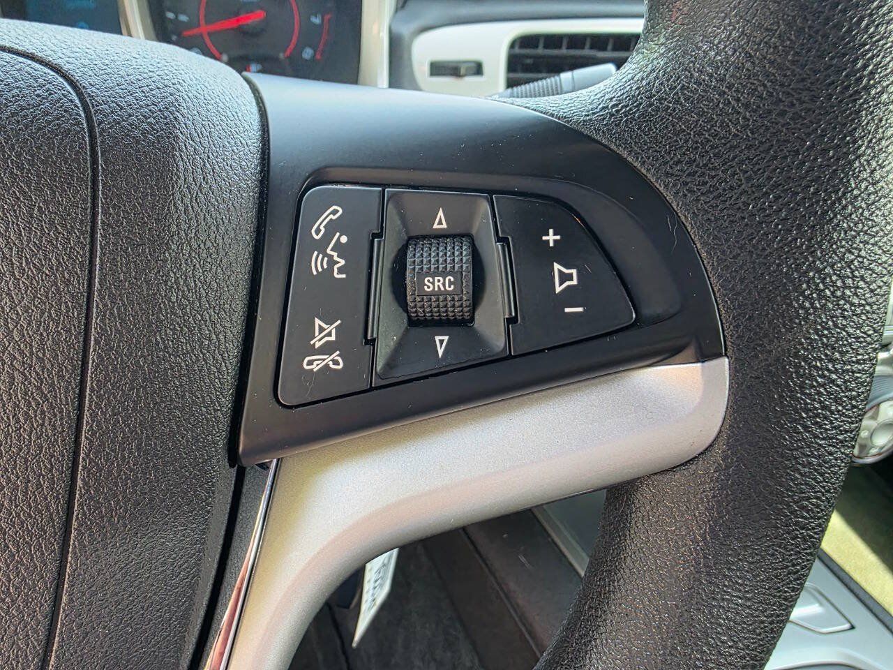 Used 2014 Chevrolet Camaro LS RWD image 20