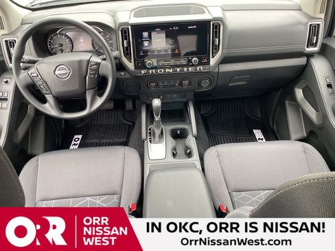 New 2025 Nissan Frontier SV RWD image 15