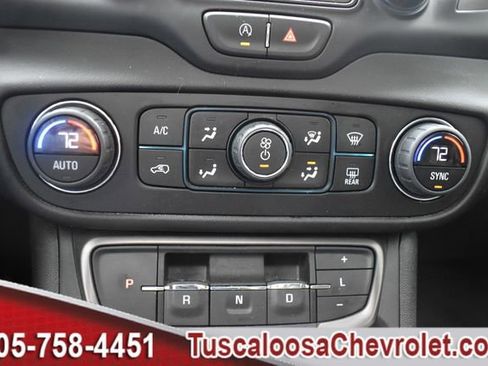 Used 2023 GMC Terrain AT4 w/ Tech Package image 39