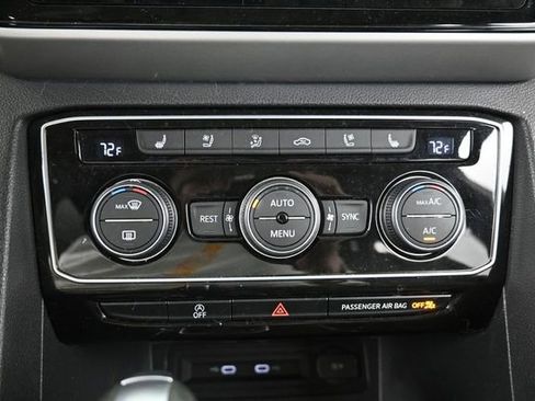 Used 2021 Volkswagen Atlas SEL Premium AWD/4WD image 19
