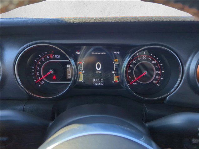 Used 2020 Jeep Gladiator Mojave AWD/4WD image 12