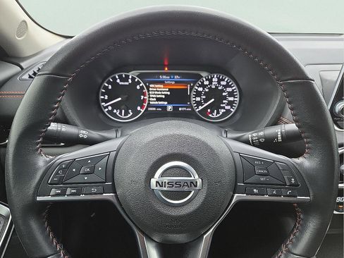 Used 2023 Nissan Sentra SR w/ Trunk Package image 24