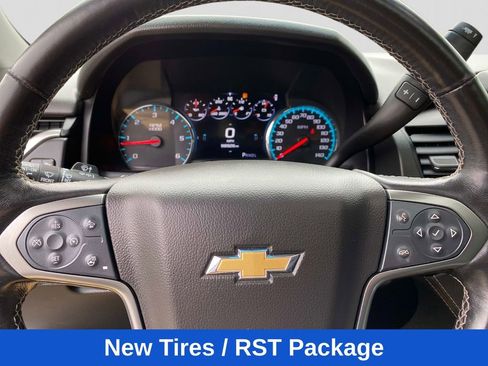 Used 2019 Chevrolet Tahoe Premier w/ RST 6.2L Performance Edition AWD/4WD image 19
