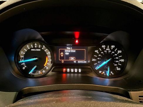 Used 2018 Ford Explorer XLT AWD/4WD image 19