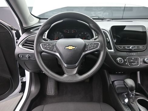 Used 2023 Chevrolet Malibu LS w/ Driver Confidence Package image 27