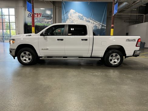 Used 2023 RAM 1500 Big Horn AWD/4WD image 2