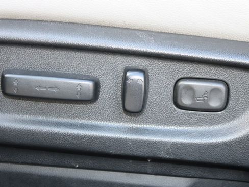 Used 2014 Honda Accord EX-L image 29