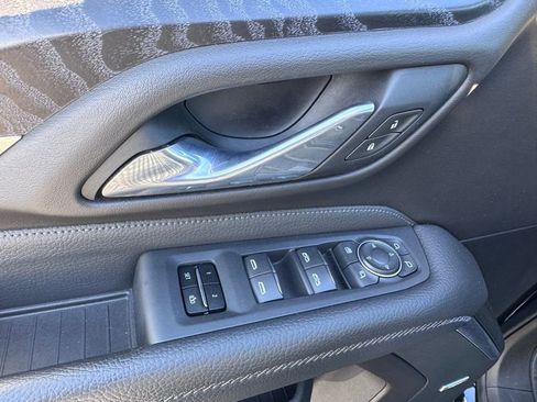 Used 2021 GMC Yukon Denali w/ Denali Ultimate Package image 18