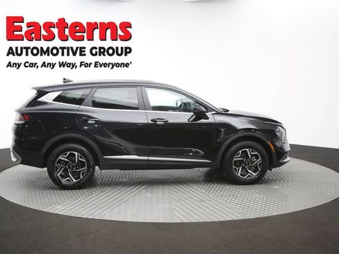 Used 2024 Kia Sportage LX AWD/4WD image 45