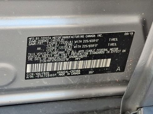 Used 2019 Toyota RAV4 LE w/ All Weather Liner Package AWD/4WD image 29
