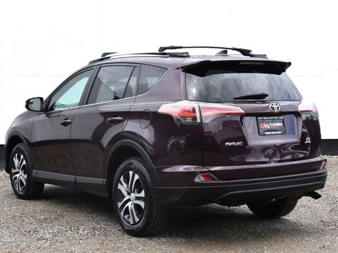 Used 2017 Toyota RAV4 LE w/ All Weather Liner Package AWD/4WD image 36