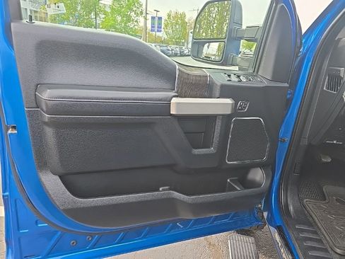Used 2020 Ford F350 Lariat AWD/4WD image 16