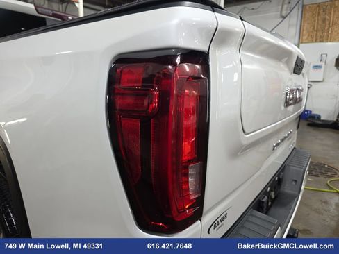 Used 2021 GMC Sierra 1500 Denali w/ Denali Ultimate Package image 30