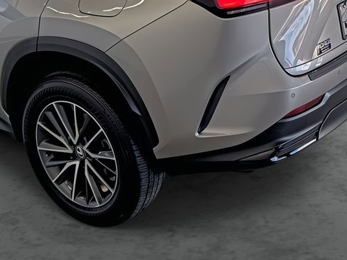 Used 2025 Lexus NX 350 AWD w/ Accessory Package (2T) image 9