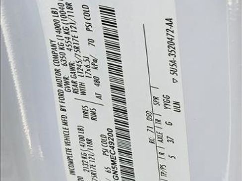 Used 2021 Ford F350 XL w/ Power Equipment Group image 20