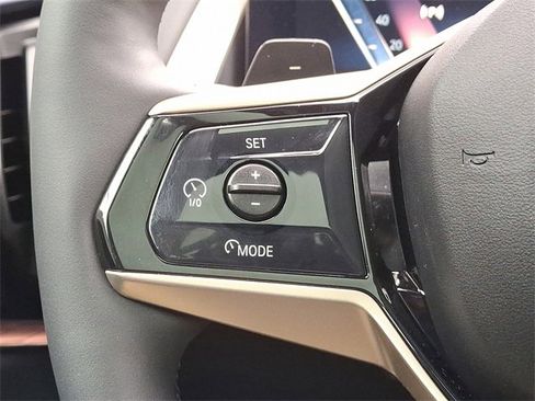 Used 2025 BMW X3 xDrive30i w/ Premium Package image 23