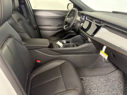 New 2026 Jeep Cherokee Limited AWD/4WD image 12