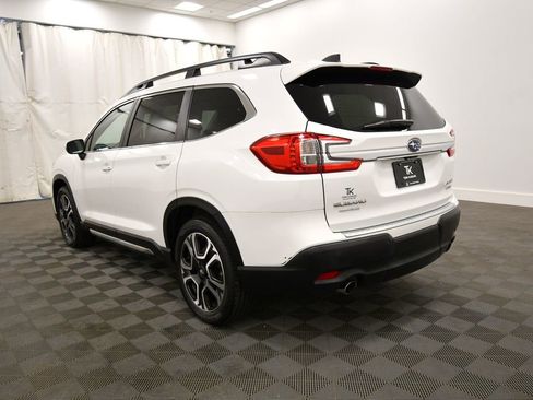 Used 2023 Subaru Ascent Limited AWD/4WD image 5