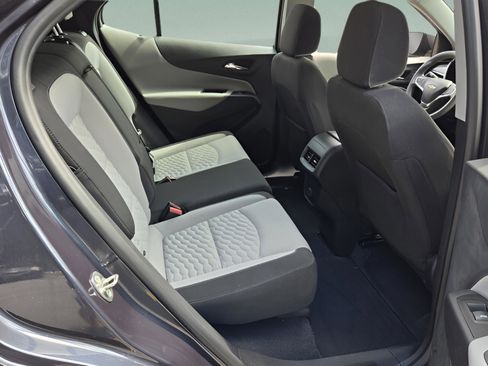 Used 2018 Chevrolet Equinox LS FWD image 14
