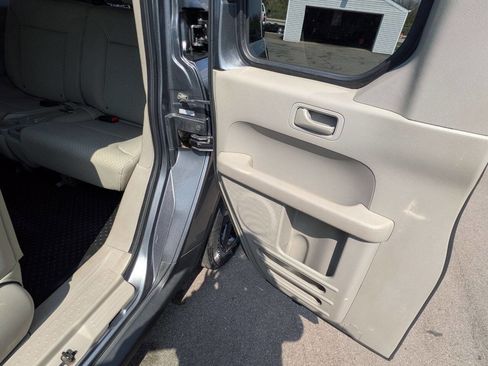 Used 2011 Honda Element EX image 20