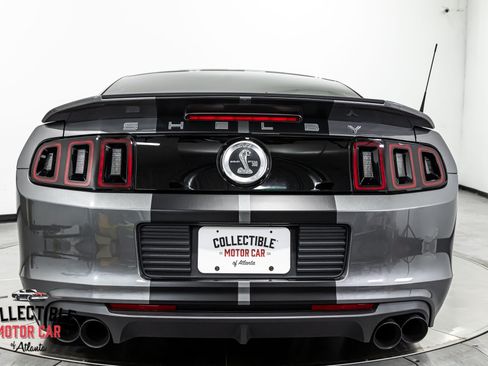 Used 2013 Ford Mustang Shelby GT500 RWD image 56