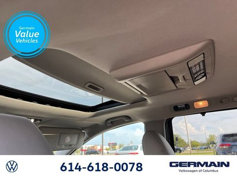 Used 2016 Honda Odyssey Touring image 17