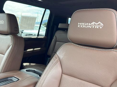 Used 2023 Chevrolet Suburban High Country AWD/4WD image 24