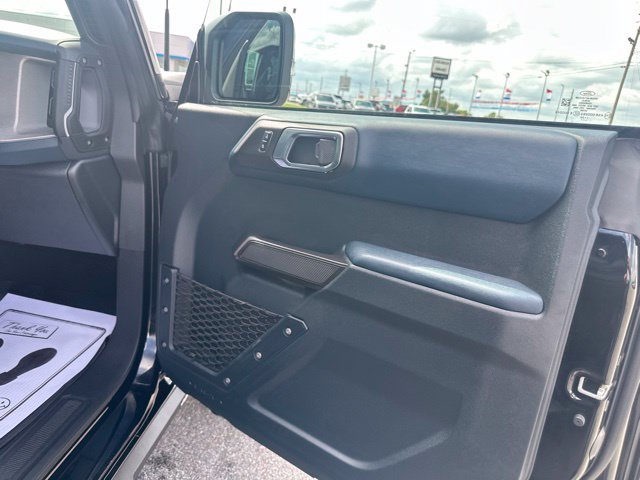 Used 2024 Ford Bronco Outer Banks AWD/4WD image 13