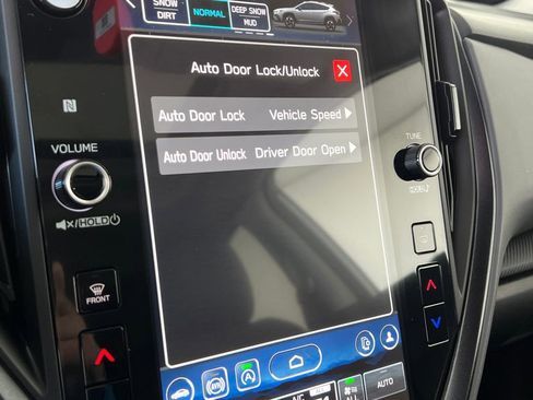 Used 2025 Subaru Crosstrek 2.5i Limited w/ Popular Package #3A image 41