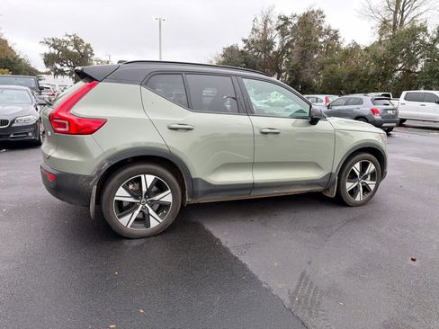 Certified 2022 Volvo XC40 P8 Recharge Plus image 12