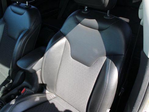 Used 2018 Jeep Compass Altitude w/ Popular Equipment Group image 22