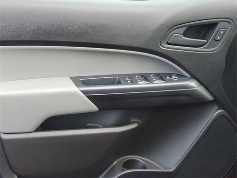 Certified 2021 Chevrolet Colorado W/T w/ Custom Special Edition image 16