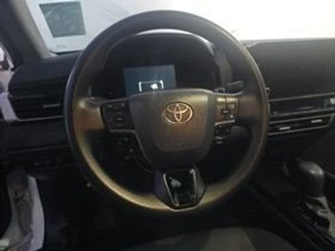 Used 2025 Toyota Camry LE FWD image 10