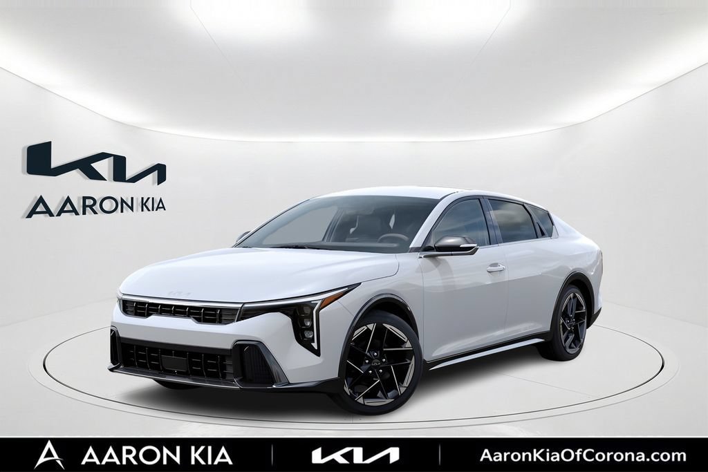 New 2026 Kia K4 GT-Line FWD image 1