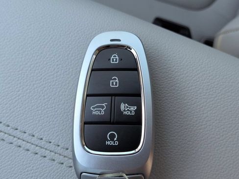 Certified 2024 Hyundai Tucson SEL w/ Convenience Package FWD image 24
