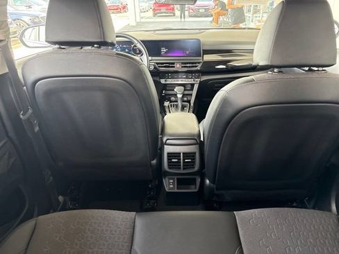 Used 2024 Kia Seltos S FWD image 36