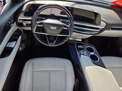 Certified 2023 Cadillac Lyriq 2WD image 12