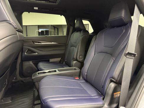 Certified 2026 INFINITI QX60 Sport w/ Dark Cargo Package AWD/4WD image 16