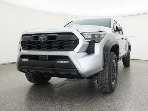 New 2026 Toyota Tacoma TRD Off-Road image 4