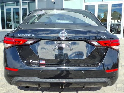 Certified 2023 Nissan Sentra SV image 4