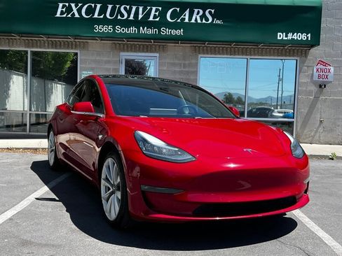 Used 2018 Tesla Model 3 Long Range RWD image 1