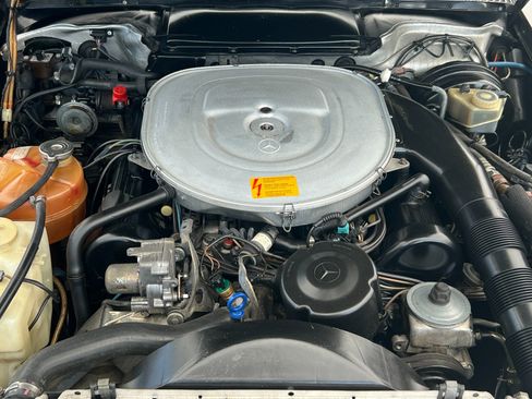 Used 1988 Mercedes-Benz 560 SL image 35