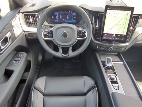 New 2026 Volvo XC60 T8 Polestar AWD/4WD image 11