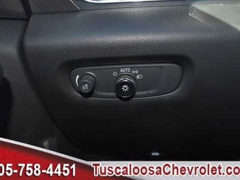 Certified 2023 Chevrolet Traverse Premier image 46