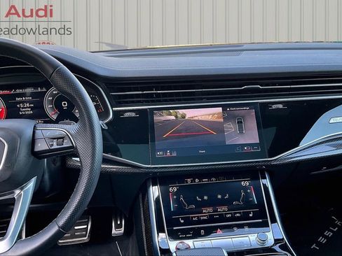 Used 2023 Audi SQ7 Premium Plus AWD/4WD image 9