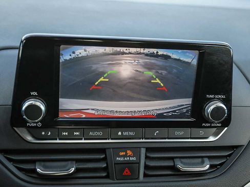 Used 2022 Nissan Altima 2.5 S image 23