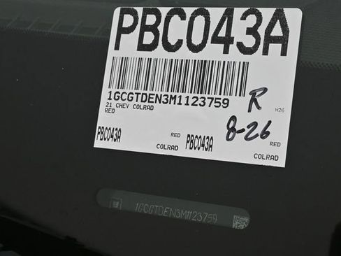 Used 2021 Chevrolet Colorado Z71 w/ Safety Package AWD/4WD image 23