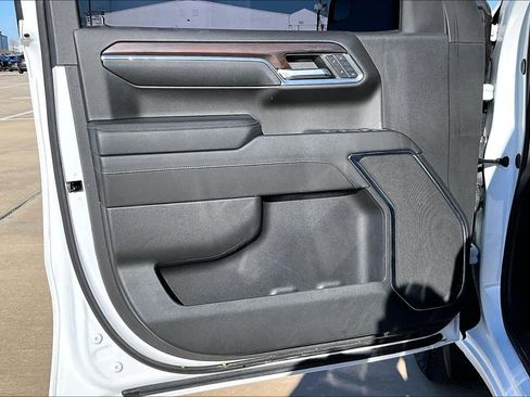 Used 2024 GMC Sierra 1500 SLT image 22